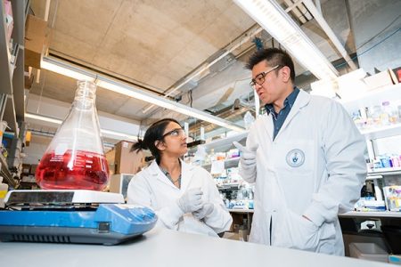 Professor Warren Chan (right) has been named a new Tier 1 Canada Research Chair in Nanobioengineering in an announcement by the federal government. (Credit: Neil Ta)