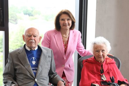 Gerald Heffernan (MMS 4T3, HON. DSC 9T3, at left), his wife Geraldine (DPT 4T3, BA 7T3 WDW, at right), and Dean Cristina Amon visit the new home of The Entrepreneurship Hatchery, which will be named in honour of the Heffernans in the new Myhal Centre for Engineering Innovation & Entrepreneurship. (Credit: Matthew Volpe)